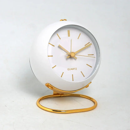 Línea de tiempo: elegante y silencioso reloj de escritorio electrónico