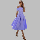Vintage satijnen baljurk met blote schouders