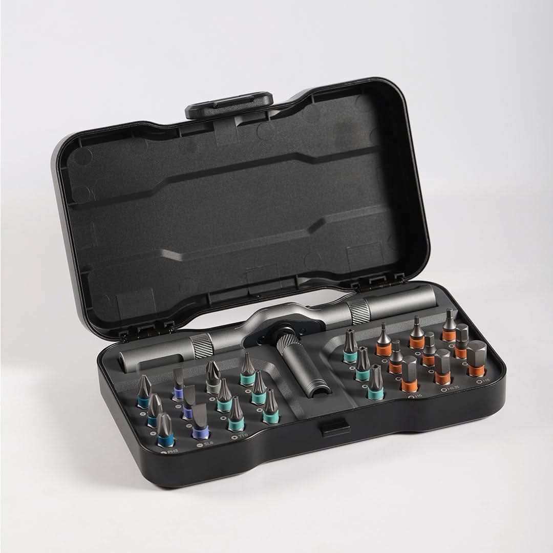 24 in 1 Case - Multifunctional