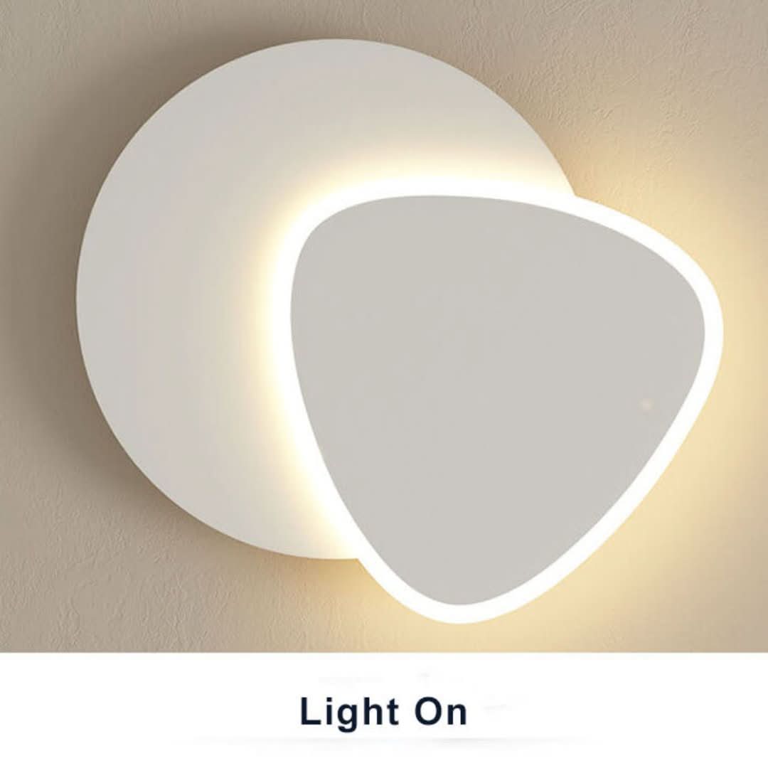 LichtLuxe - Modern LED Wall Lamp with Various Arm Designs