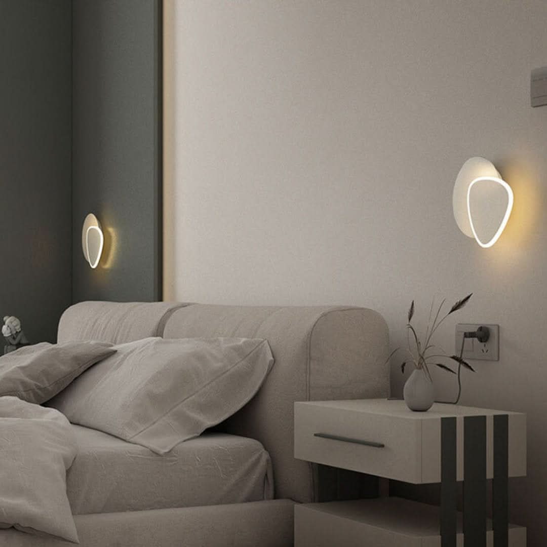 LichtLuxe - Modern LED Wall Lamp with Various Arm Designs