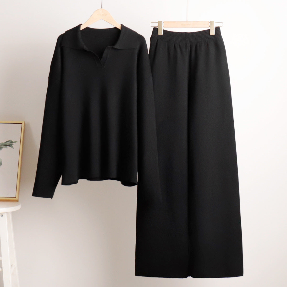 Lounge Set with Wide Trousers and Polo Sweater