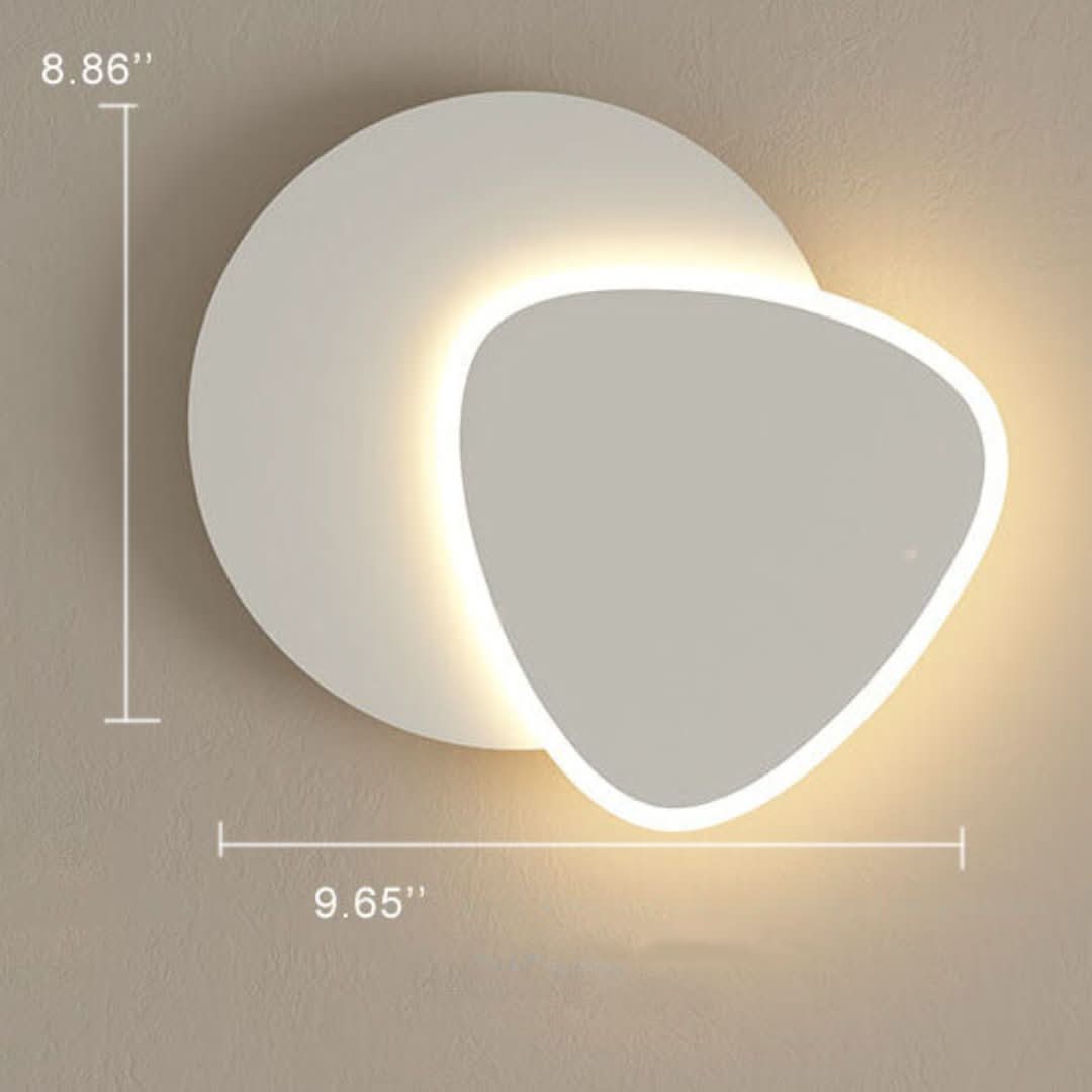 LichtLuxe - Modern LED Wall Lamp with Various Arm Designs