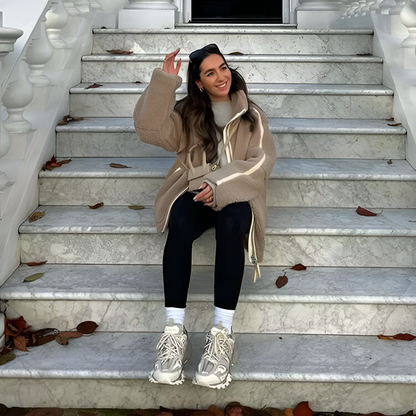 Cappotto in teddy comodo di Emma - Per giornate calde ed eleganti