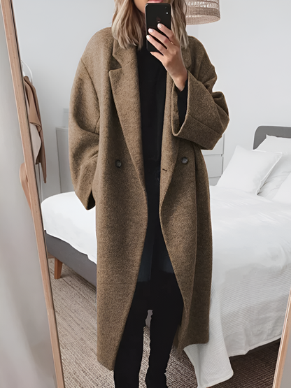 Oversized coat with double-breasted fastening