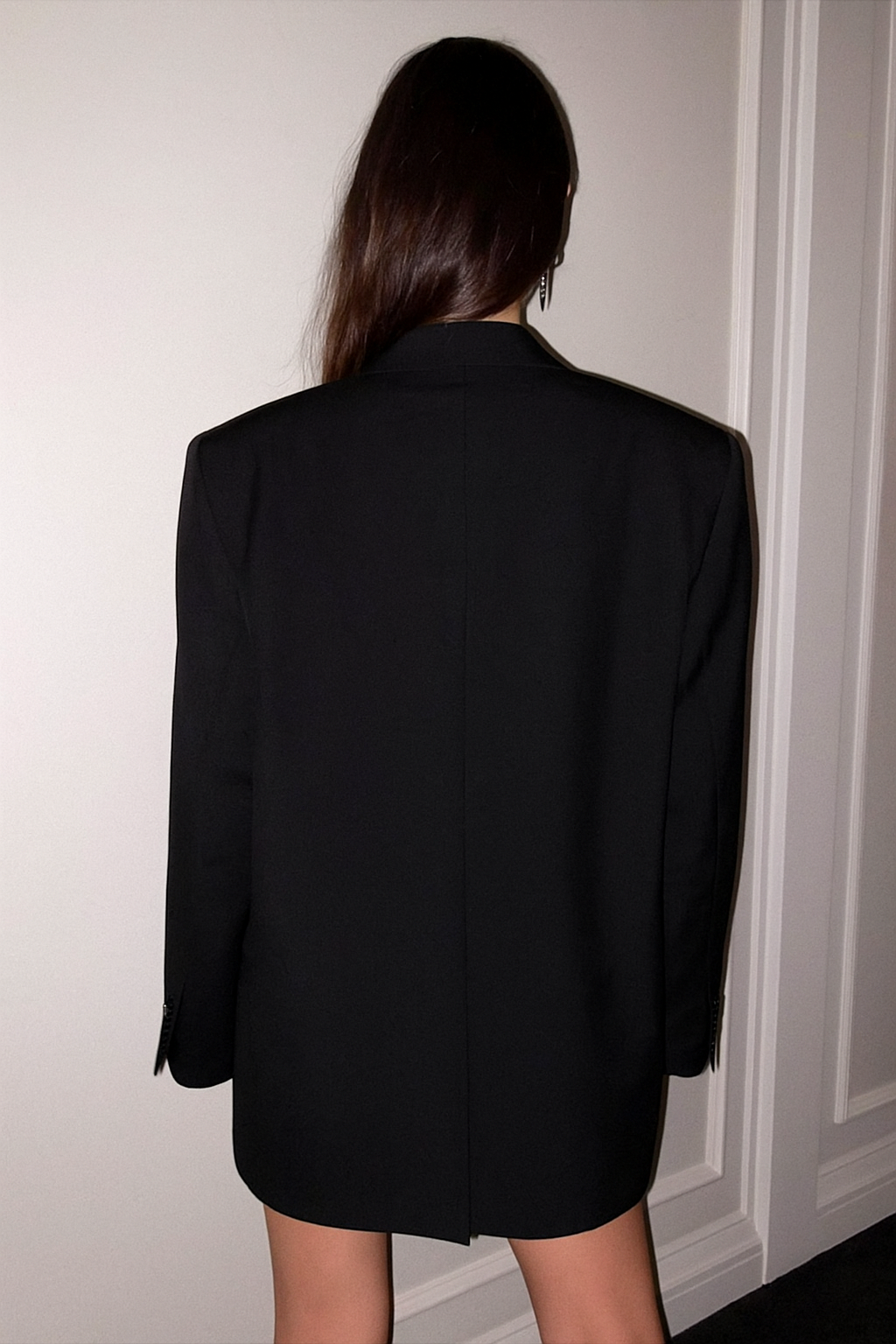 Oversized long blazer with lapel collar