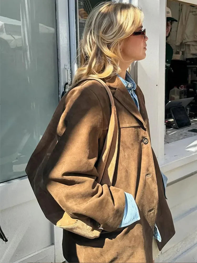 Veste en daim oversize avec large col