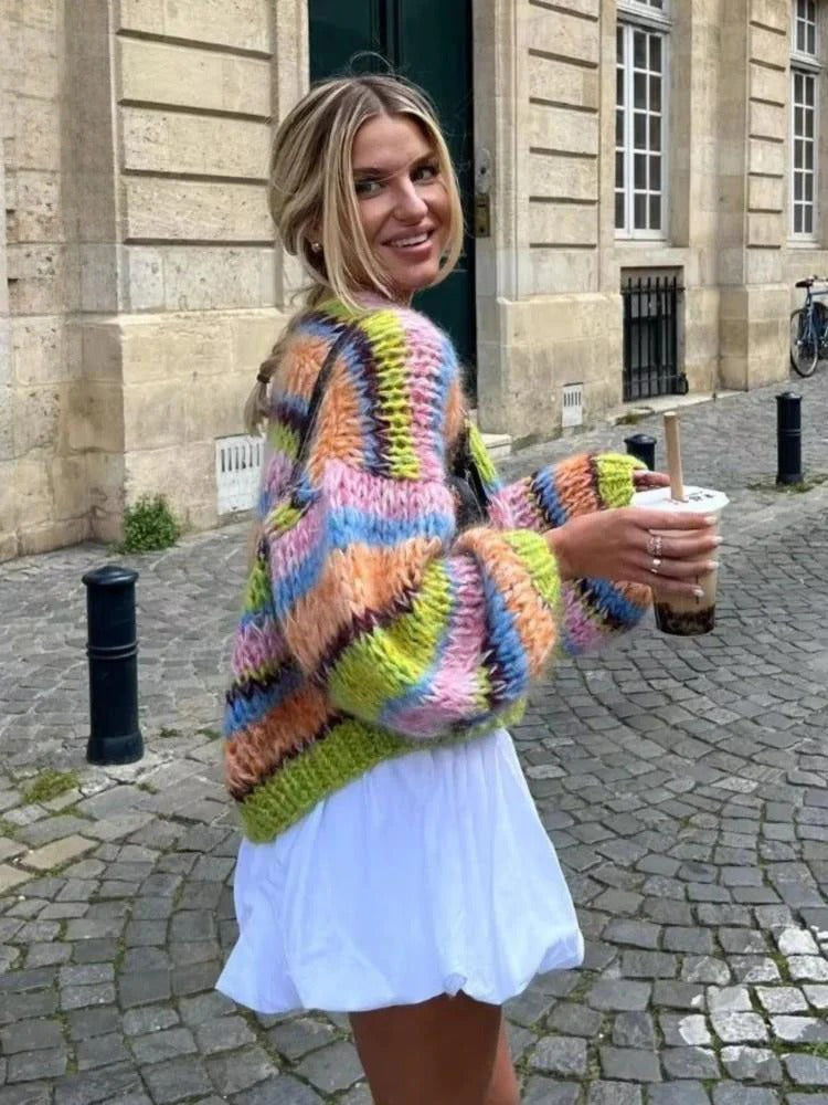 Colourful knitted short cardigan with puff sleeves for women - Aleta