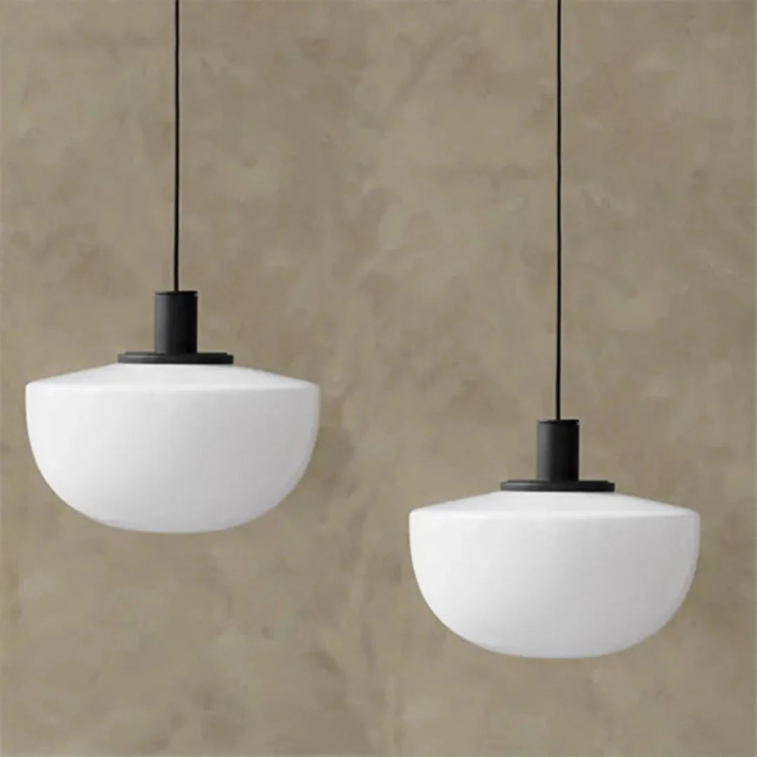 SphereGlow Pendant Lamp – Modern Glass Design
