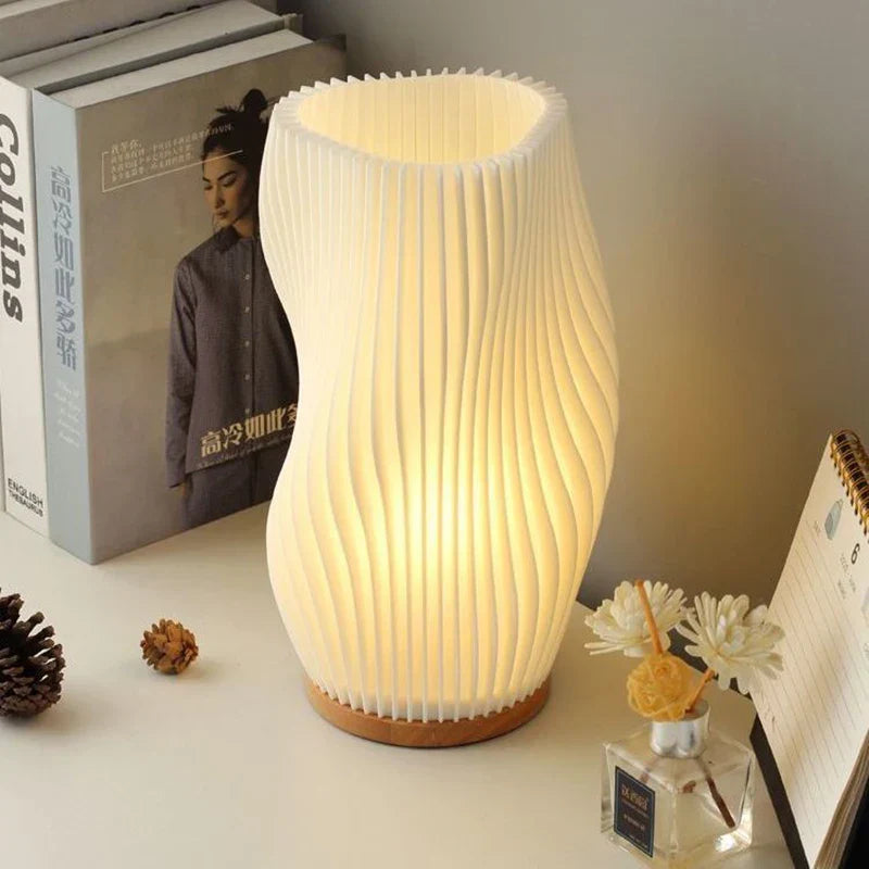 Luxury Design Swirl LED Table Lamp