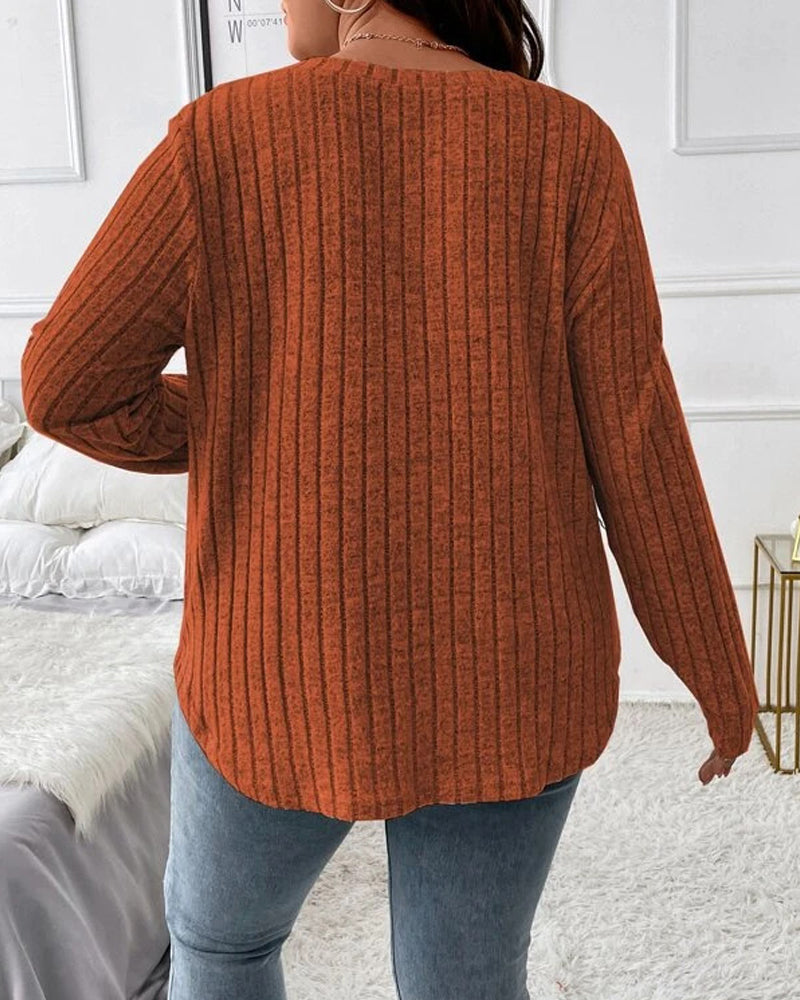 Plain colour sweater with long sleeves
