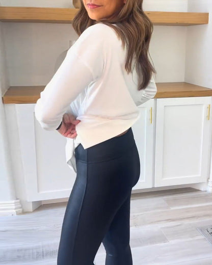 Plain sweatshirt with long sleeves