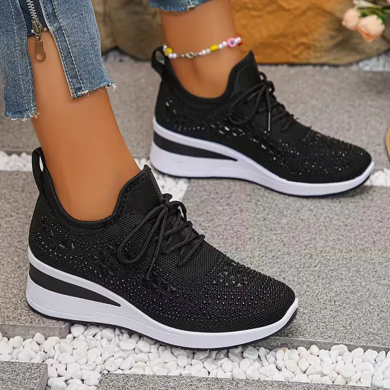 Platform sneakers with knitted upper