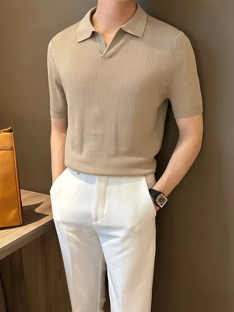 Polo with V-neck and short sleeves