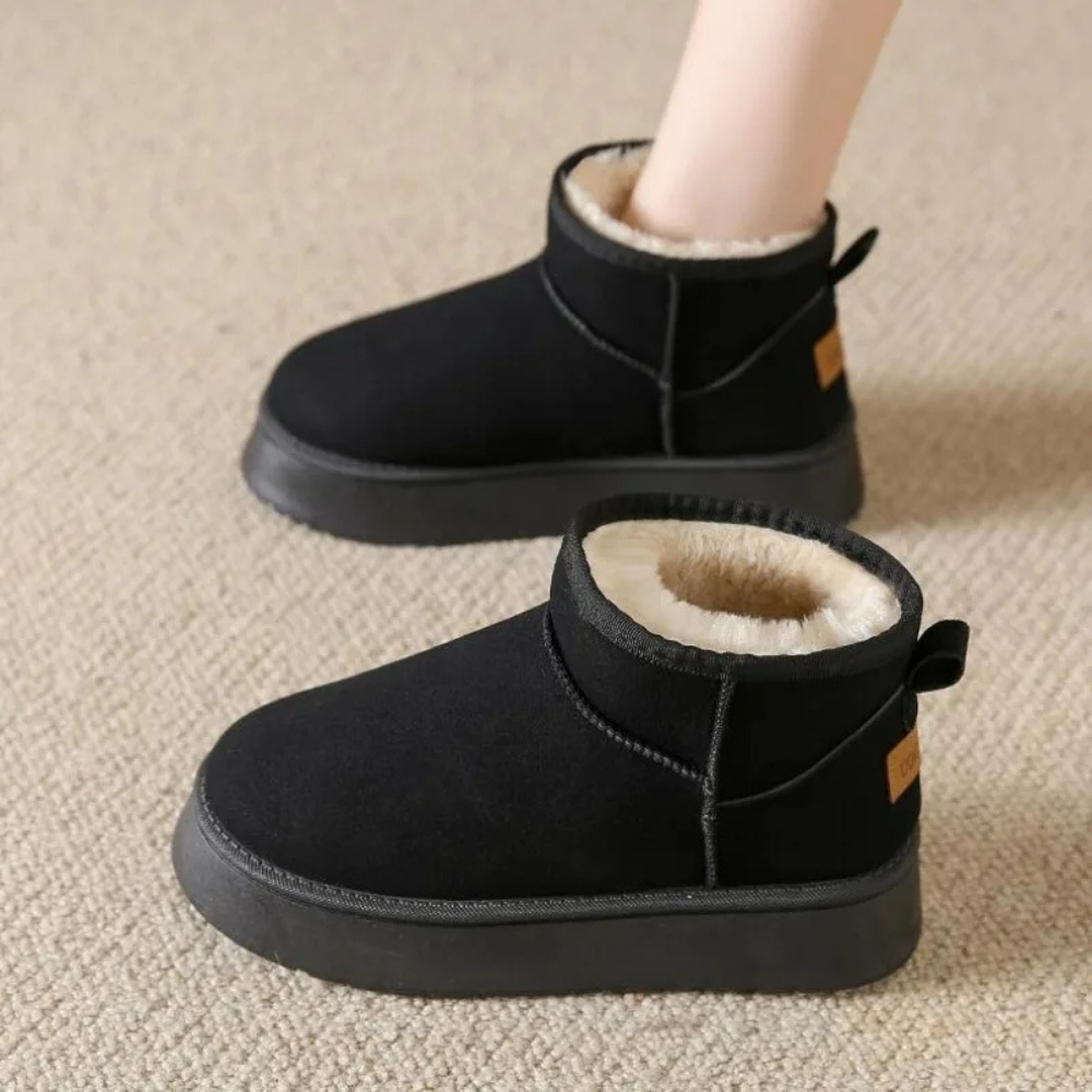 Pugg | Fluffy Mini Supportive Boots