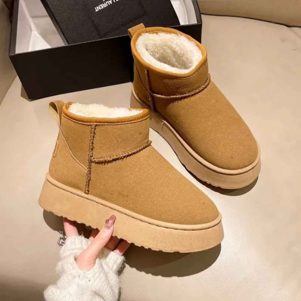 Pugg | Fluffy Mini Supportive Boots