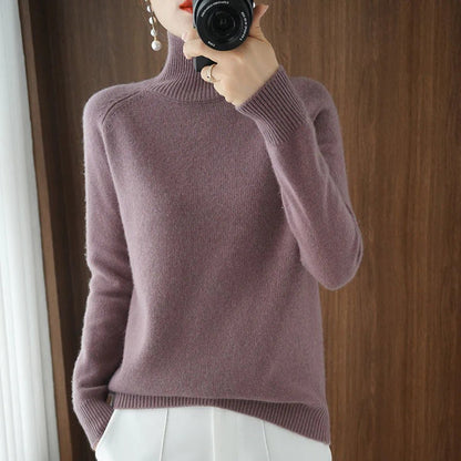 Ladies' Warm Turtleneck Sweater with Flexible Neck and Ribbed Edges