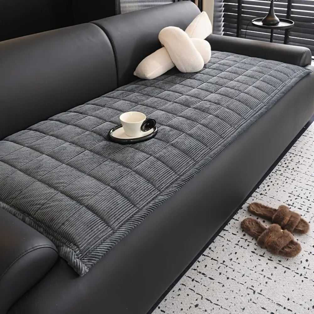 Tappetino trapuntato protettivo per divano con retro antiscivolo