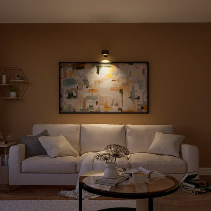 Nastaviteľná nástenná lampa - štýlová a praktická