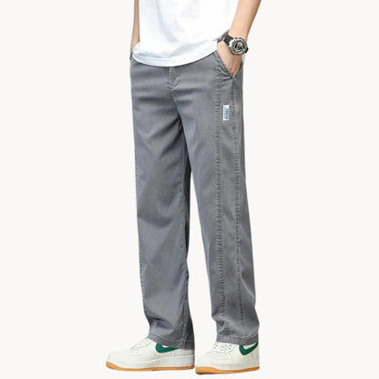 Jean droit avec taille élastique