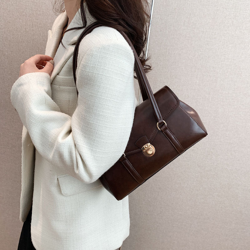 Elegant Elise Shoulder Bag
