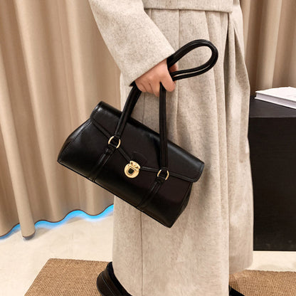 Elegant Elise Shoulder Bag