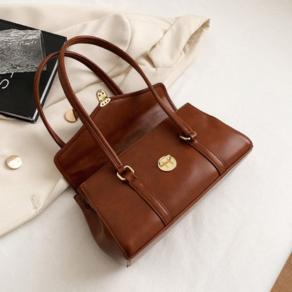 Elegant Elise Shoulder Bag