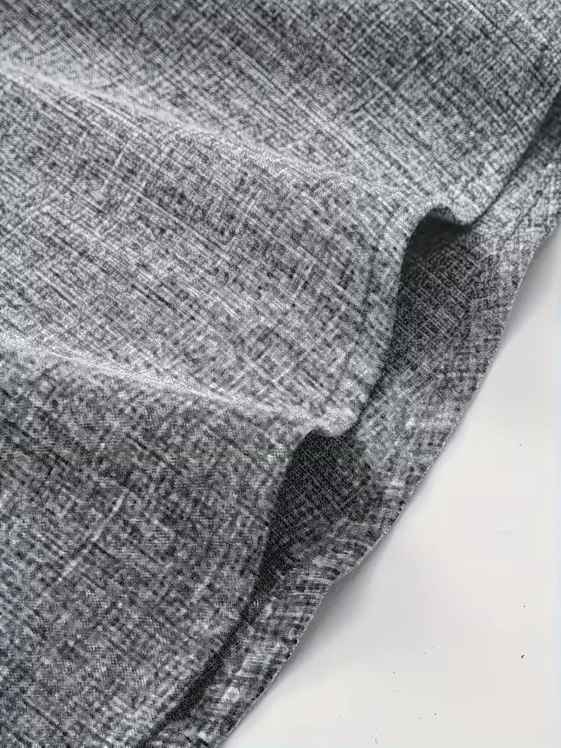 Regular fit short-sleeved shirt with V-neck