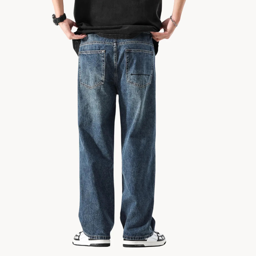 Relaxed retro jeans with a straight fit