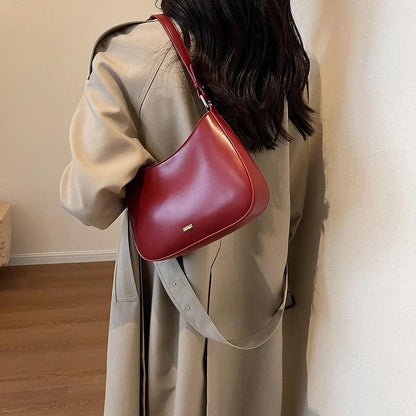 Bolso bandolera de cuero sintético con correa ajustable