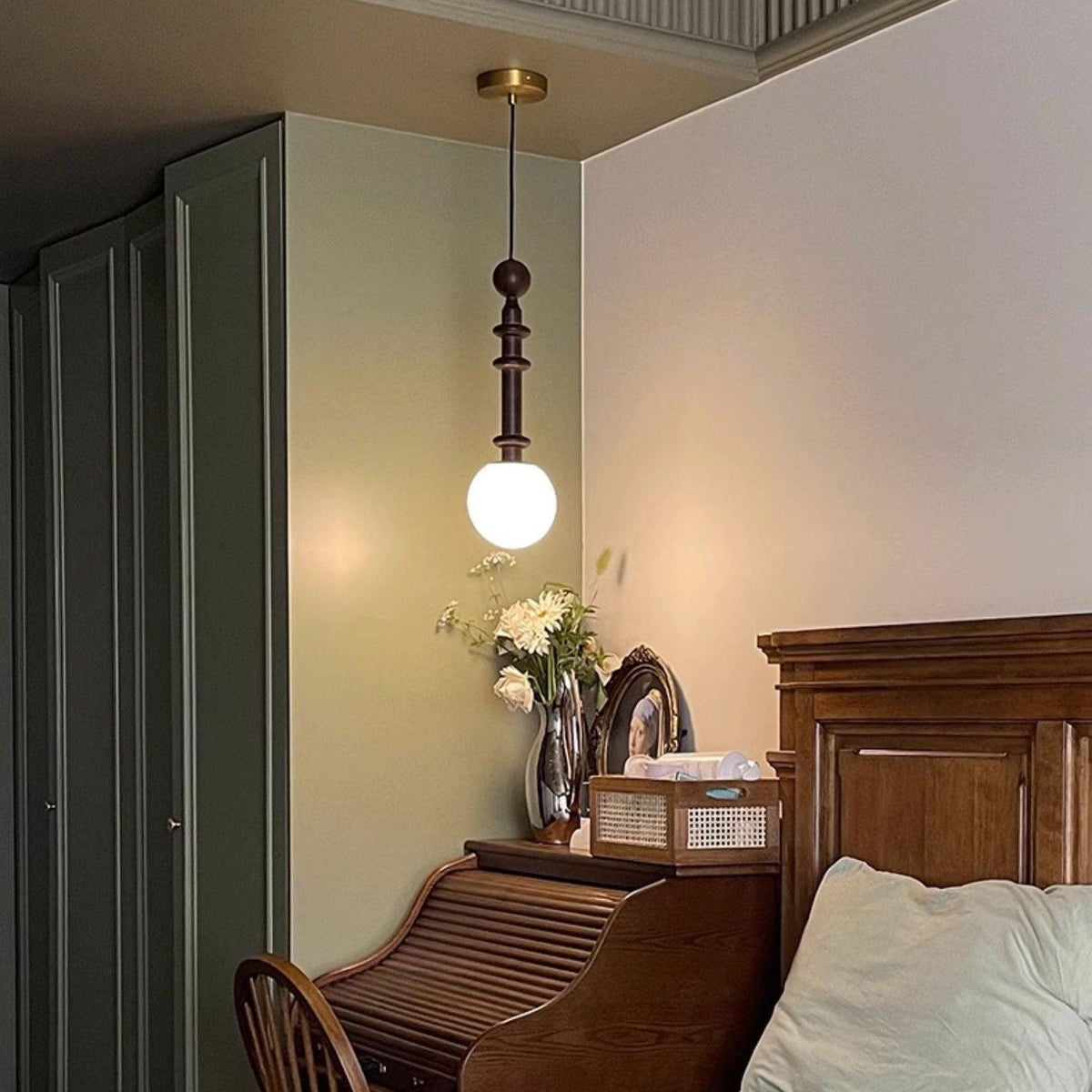 Roman Column Pendant Light - Timeless Elegance and Modern Refinement