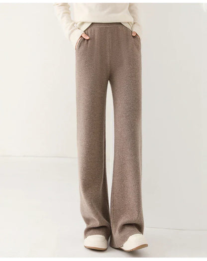 Luxury Women's Corduroy Trousers with Wide Legs and Elastic Waist