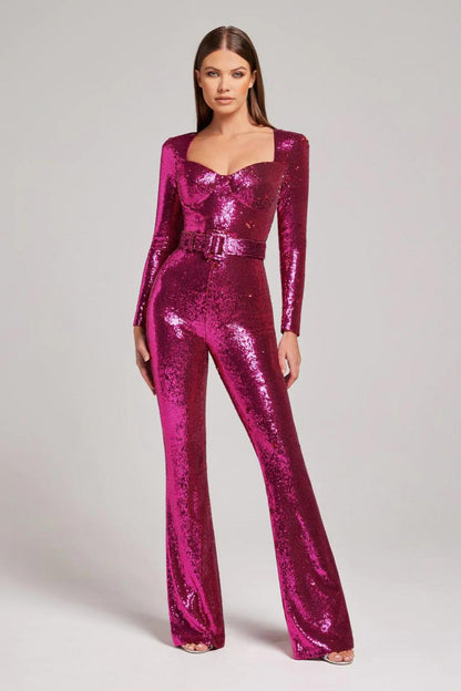Mono elegante para mujer
