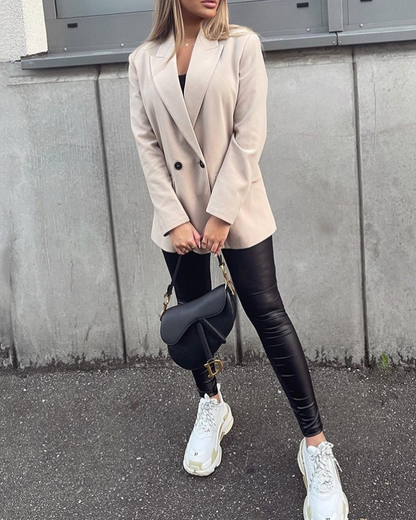 PowerChic – Elegant Double-Breasted Blazer for Women