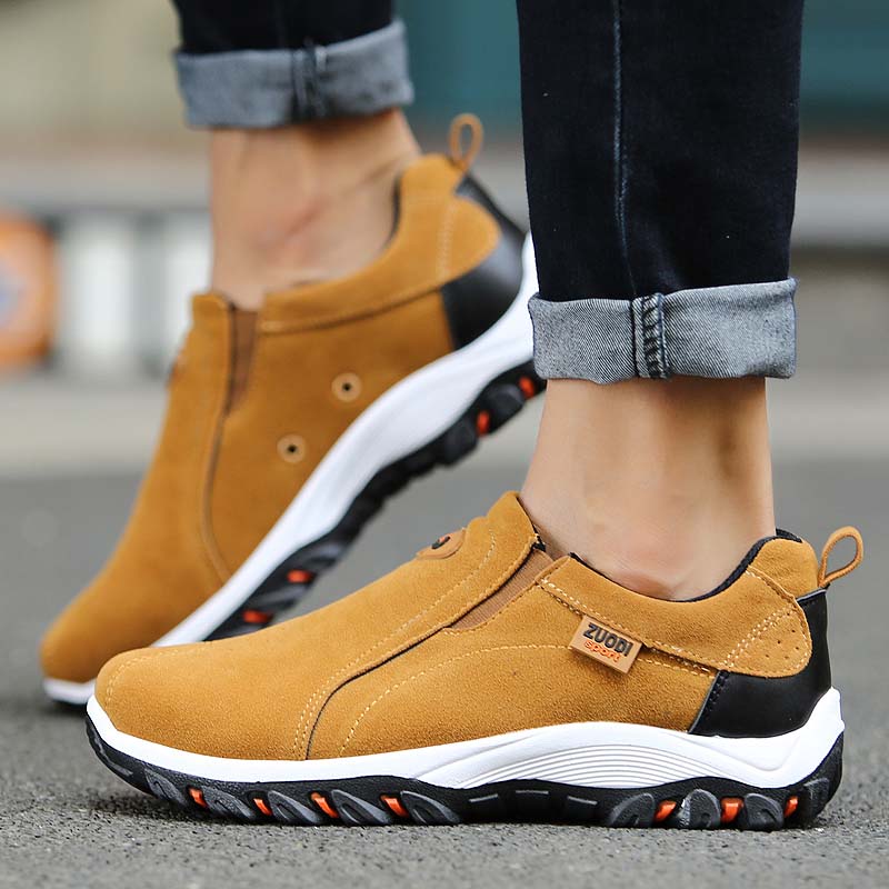 River – Sporty Slip-On Sneakers for Men