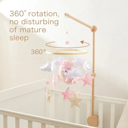 Holz-Mobile fürs Babybett mit Filzbären – Beruhigendes und stilvolles Babyaccessoire