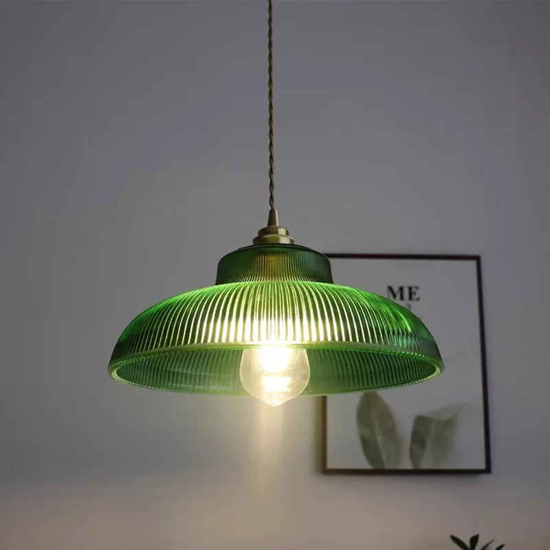 Lámpara colgante LED vintage de vidrio verde – Elegante y sostenible