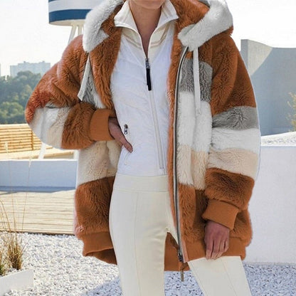 Gilet morbido e soffice con cappuccio da donna - Farra
