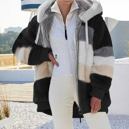 Gilet morbido e soffice con cappuccio da donna - Farra