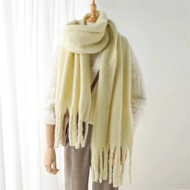 Schicker langer Winterschal mit Fransen für Damen