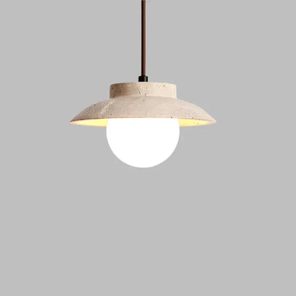 Elegante LED-Pendelleuchte aus Travertin