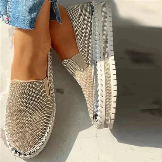 Pantofi slip-on pentru femei – ideali pentru primăvară