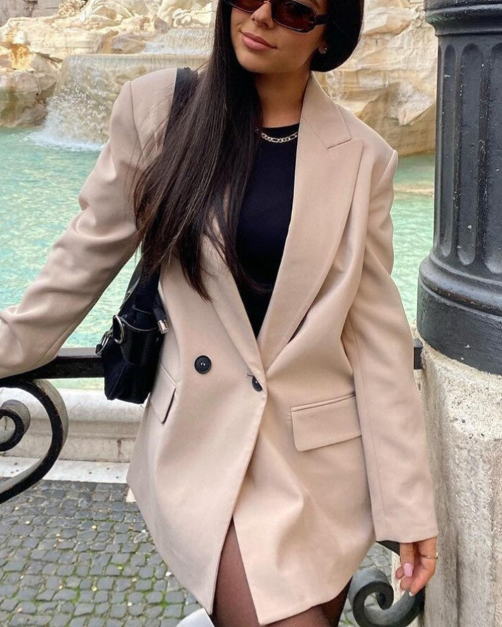 PowerChic – Elegant Double-Breasted Blazer for Women