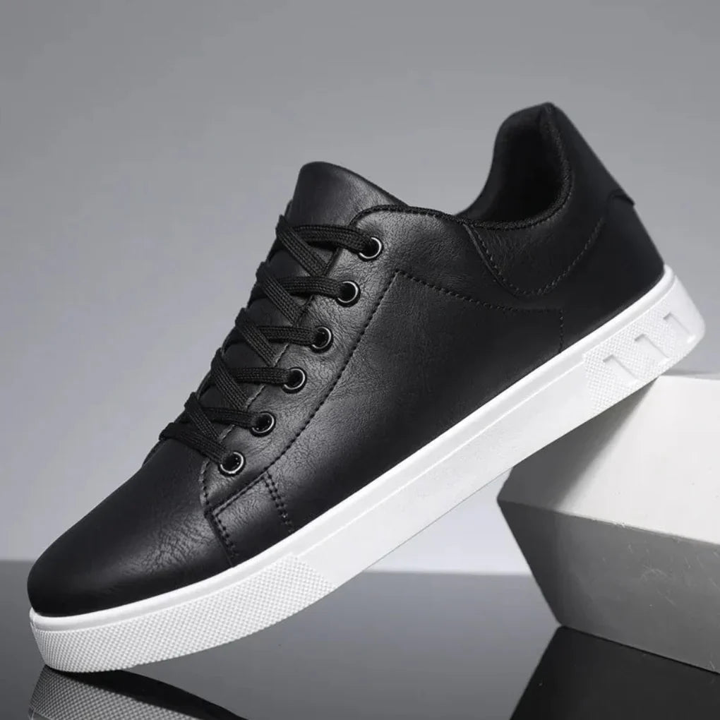 High-quality leather men's shoes in classic design