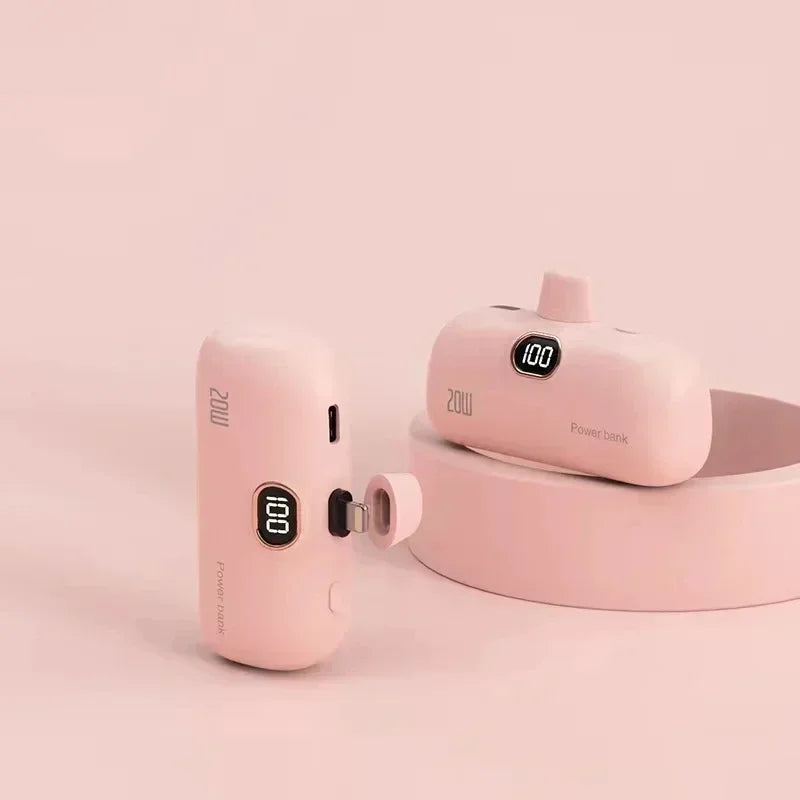 Mini Powerbank 2600-10000mAh with Integrated Connector – Compact Fast Charging with Digital Display