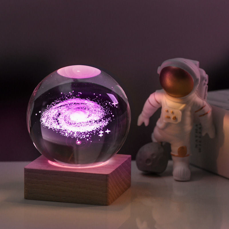 GalaxyGlow - 3D-kristallivalaisin universumiaiheisella koristeella
