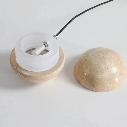 Lámpara colgante Lunar de travertino – elegancia en piedra natural