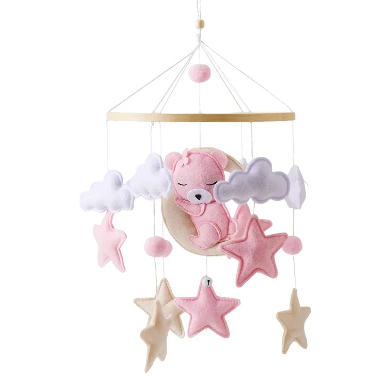 Holz-Mobile fürs Babybett mit Filzbären – Beruhigendes und stilvolles Babyaccessoire