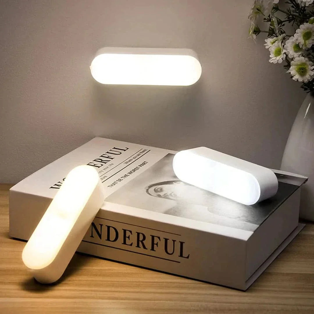 Lámpara de pared LED inalámbrica con sensor de movimiento y batería recargable por USB