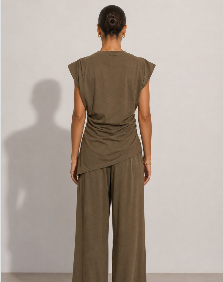 Mette - Chic sleeveless two-piece set